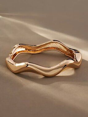 New ~ Anthropologie Wavy Gold Hinged Bangle Bracelet